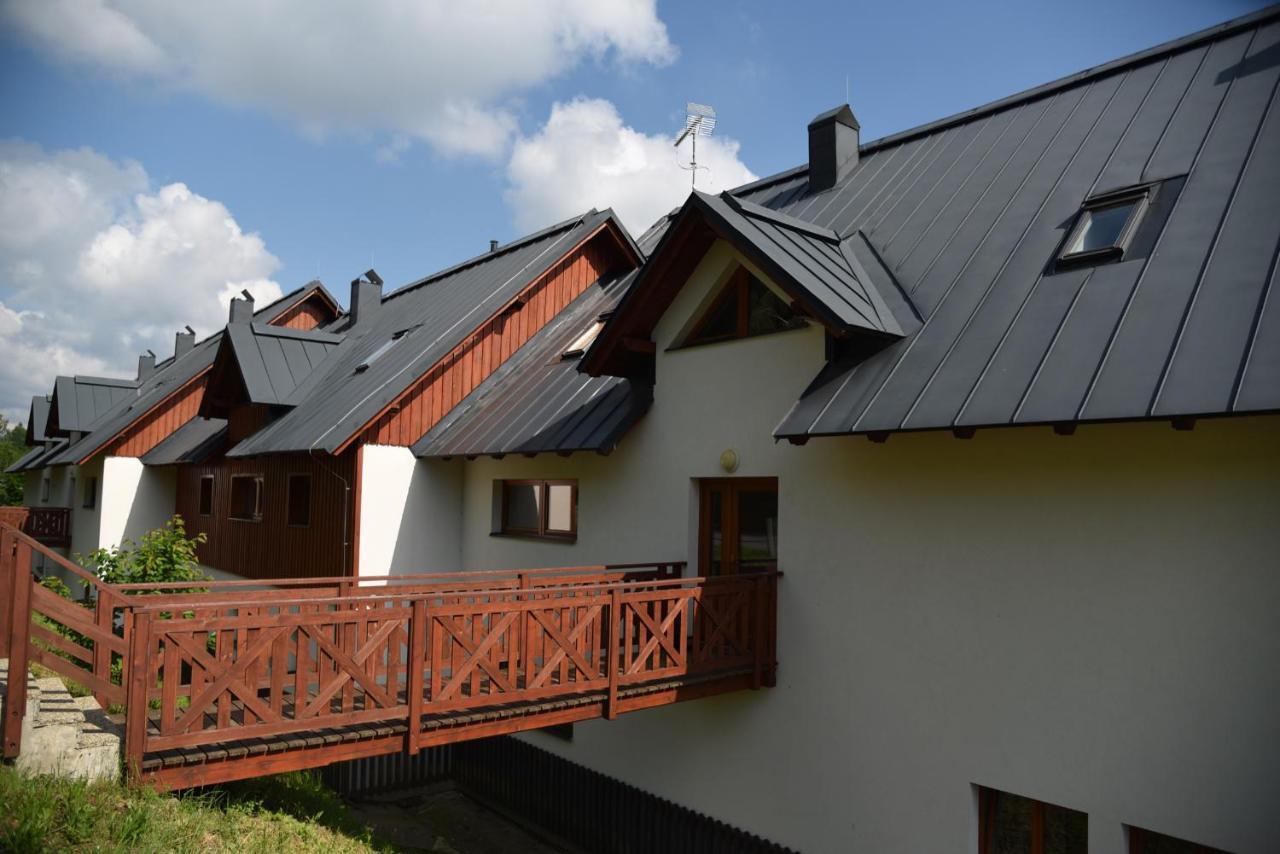 Apartmán Mezi Kopci - Mid Hills Apartment Roudnice Esterno foto
