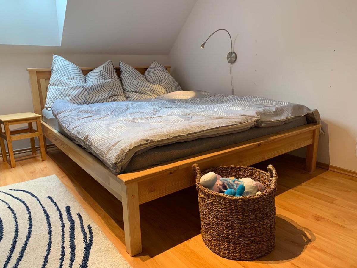 Apartmán Mezi Kopci - Mid Hills Apartment Roudnice Esterno foto